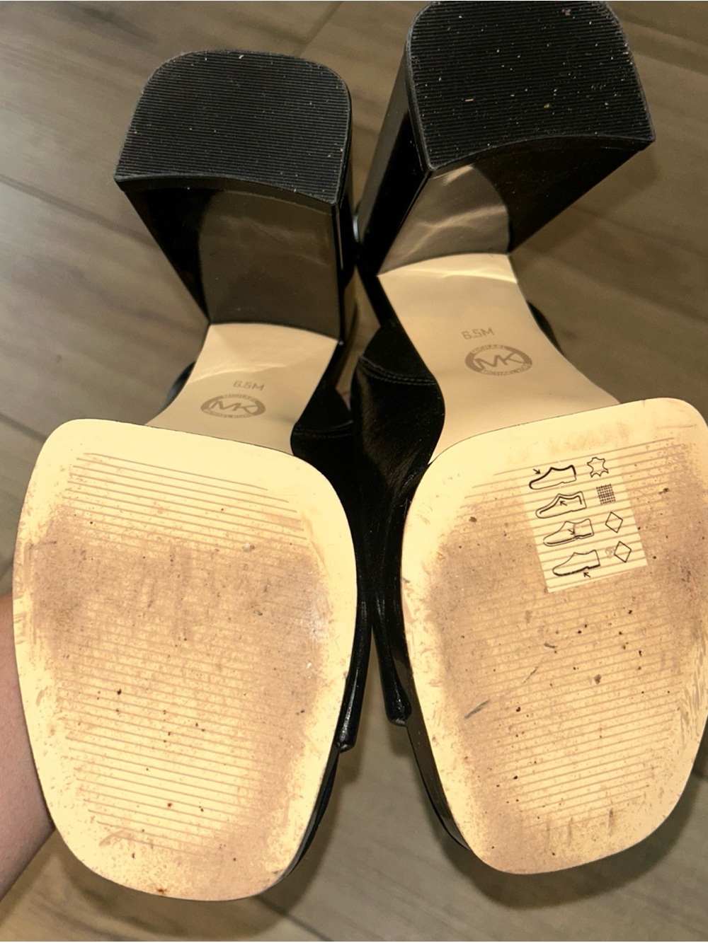 MICHAEL MICHAEL KORS Celeste Leather Platform Mule Chunky Heel Black Size 6.5 - Picture 5 of 6